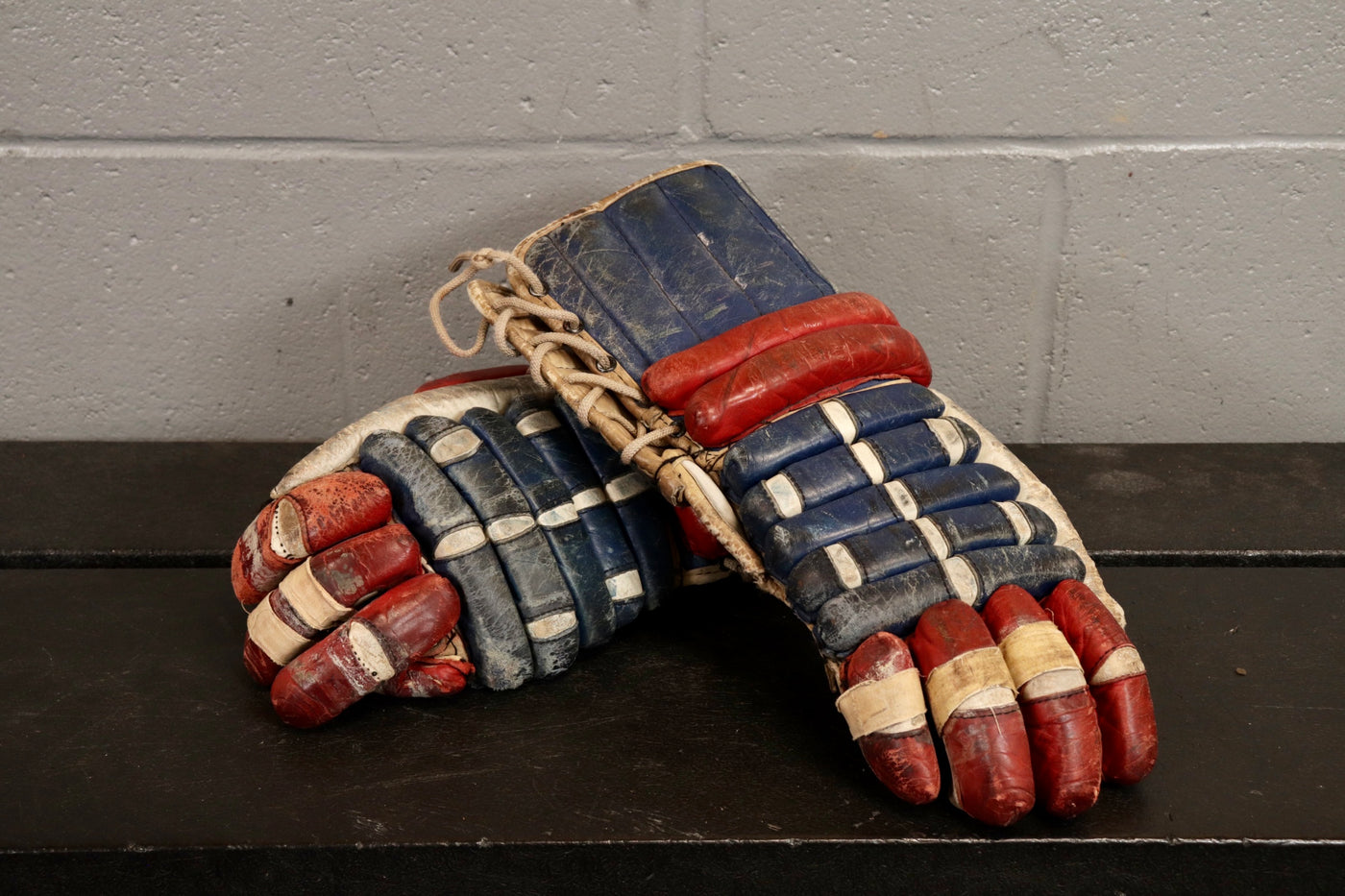 Montreal Gloves #2
