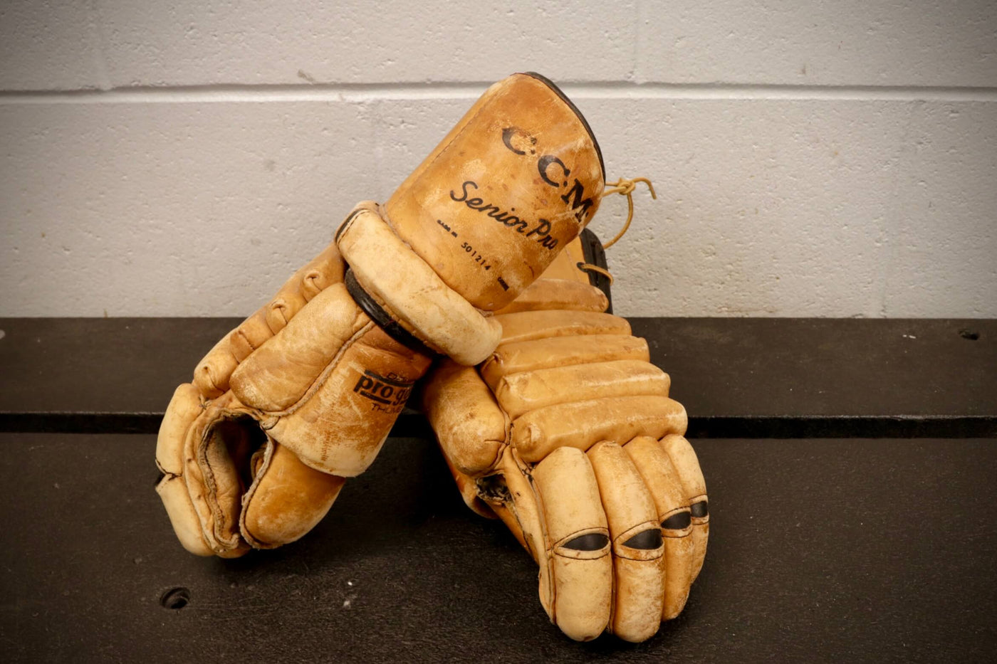 CCM Vintage Gloves