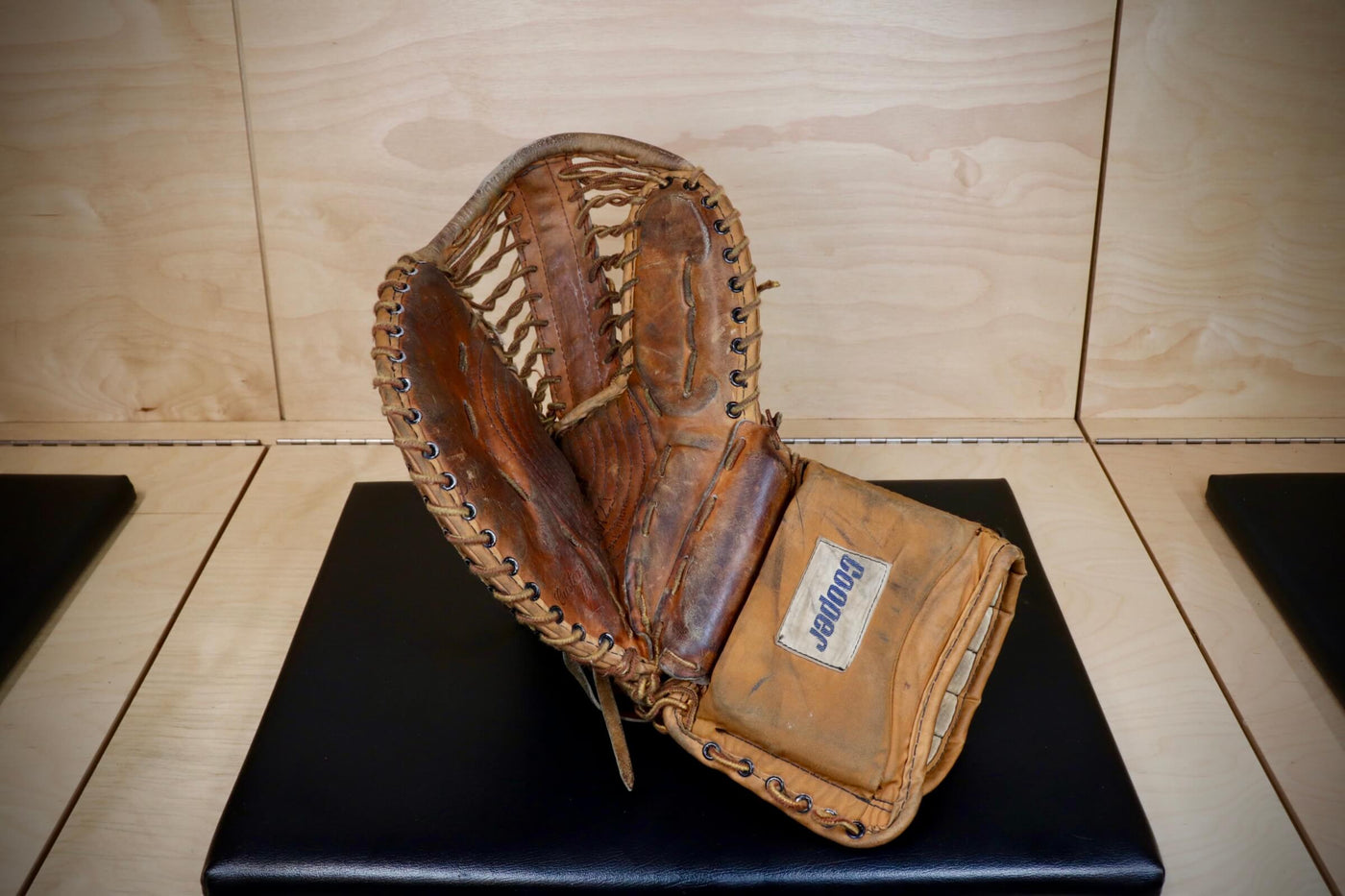 GM21 Glove