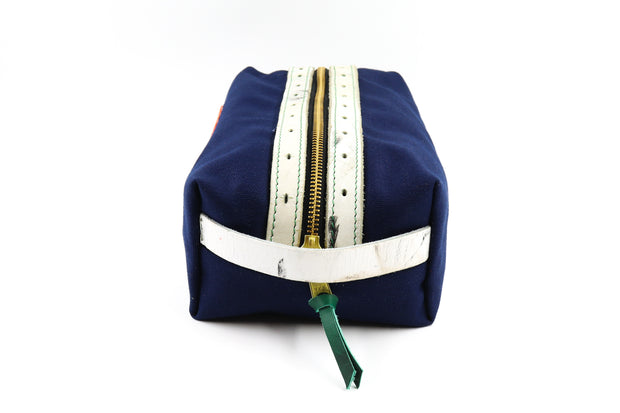 Hartford White Bathroom Bag