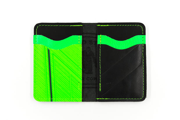 Dallas 6 Slot Wallet