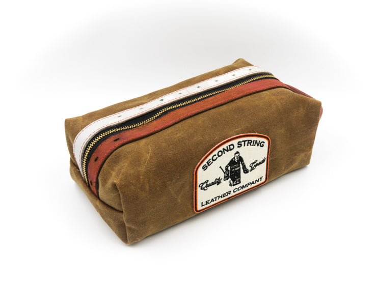 Motown Collection Red Handle Bathroom Bag