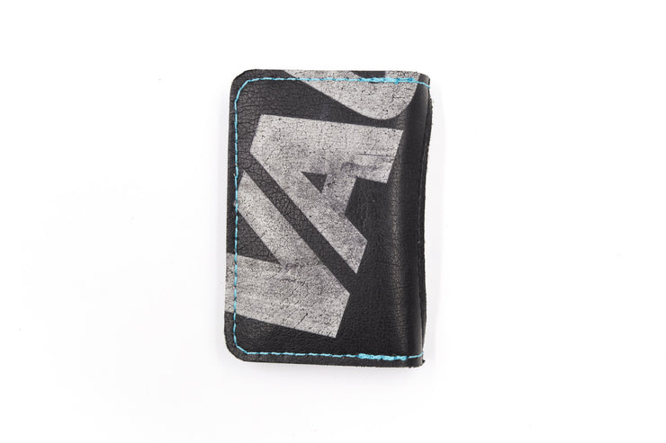 Shark Attack Blocker 6 Slot Wallet