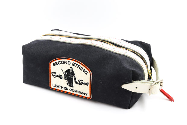 New Jersey Black/White Bathroom Bag