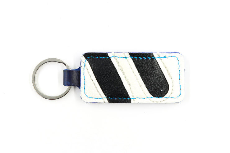 New York 1 Black/White Keychain