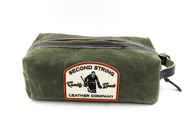 Dallas Black Bathroom Bag