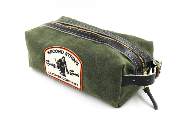 Dallas Black Bathroom Bag
