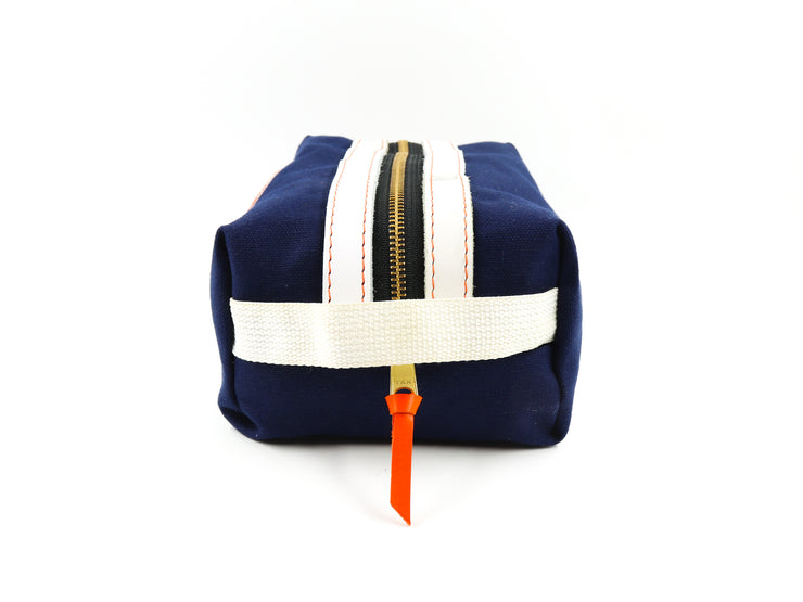 New York 1 Leather/Nylon Bathroom Bag