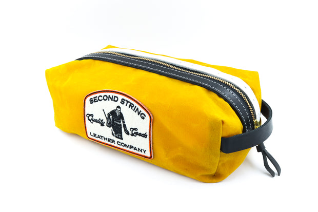 Boston Yellow/White Bathroom Bag