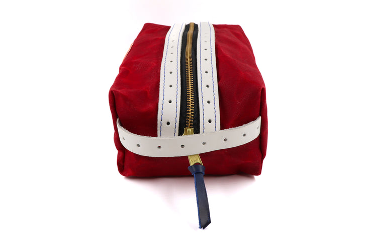 USA Red/White Bathroom Bag