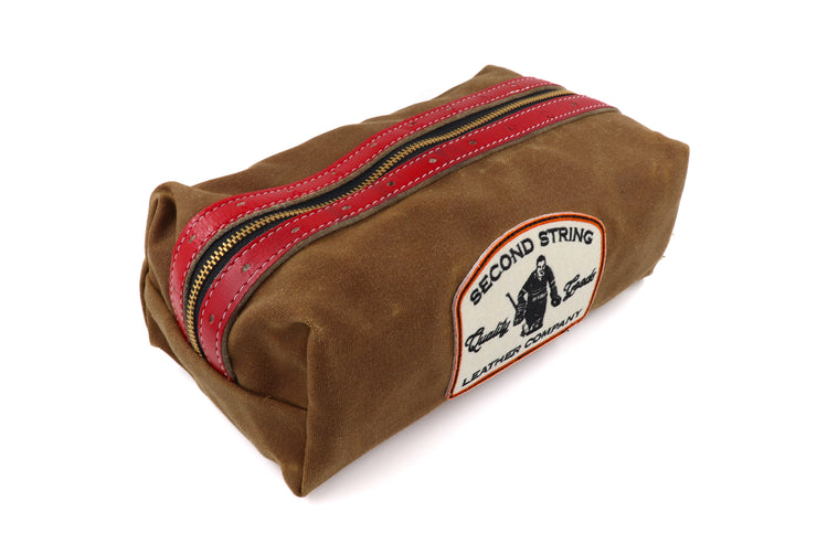 Detroit Buckle Bathroom Bag