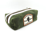 Minnesota Strap Bathroom Bag