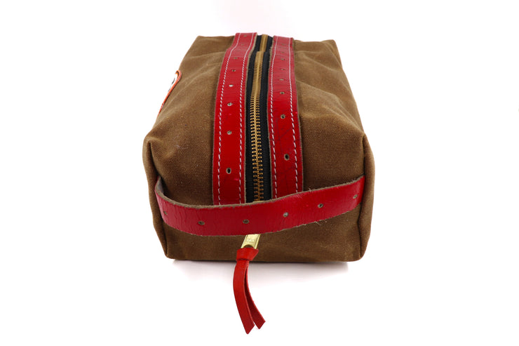 Detroit Red/Red Bathroom Bag