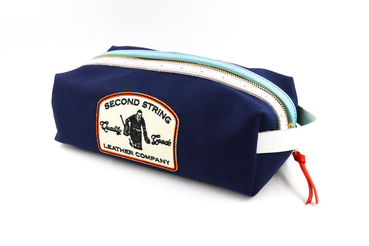 Seattle Teal/White Bathroom Bag