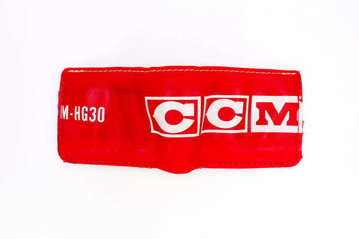 New York Two 6 Slot Bi-Fold Wallet