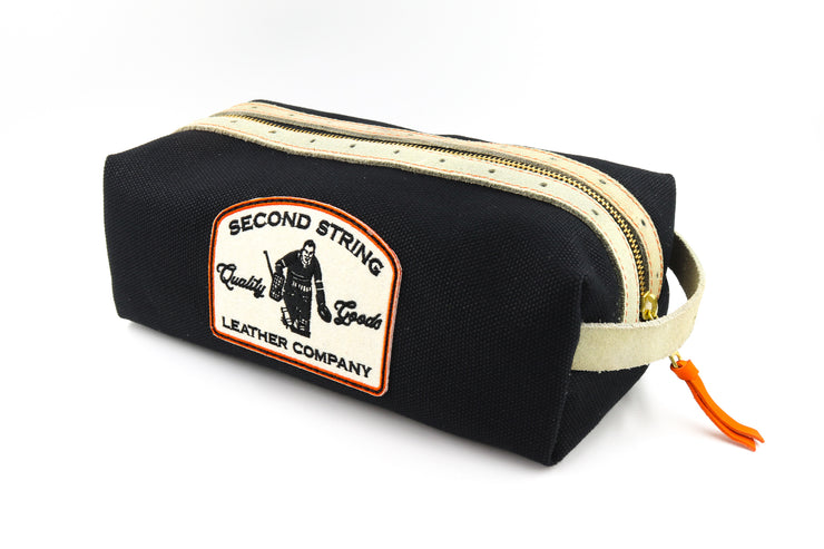 Philadelphia Tan Bathroom Bag