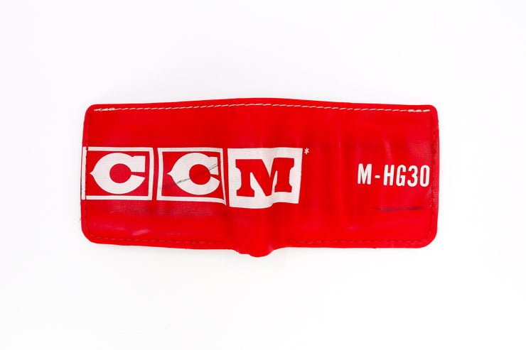 New York Two 6 Slot Bi-Fold Wallet