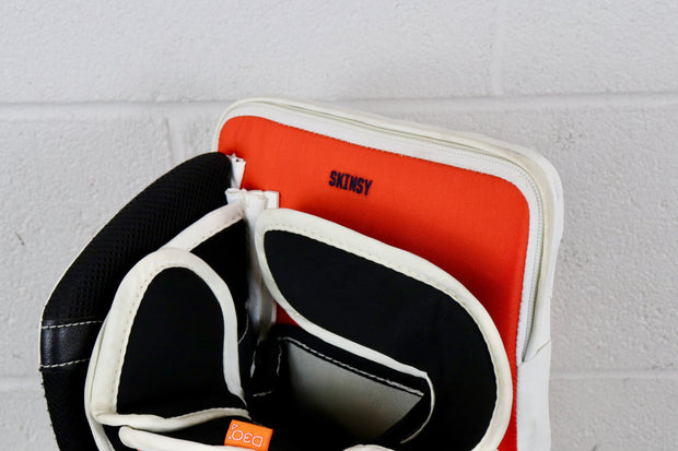 Edmonton 6 Slot Square Wallet