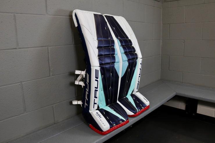 Seattle Teal/White Bathroom Bag