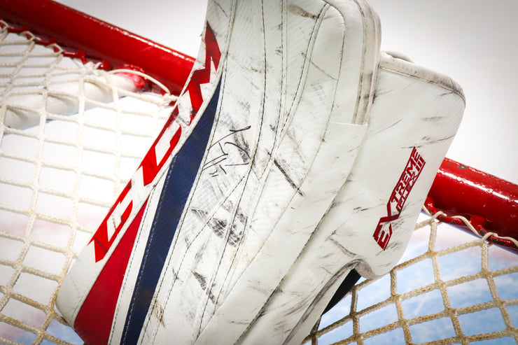 Montreal Blocker One White Keychain