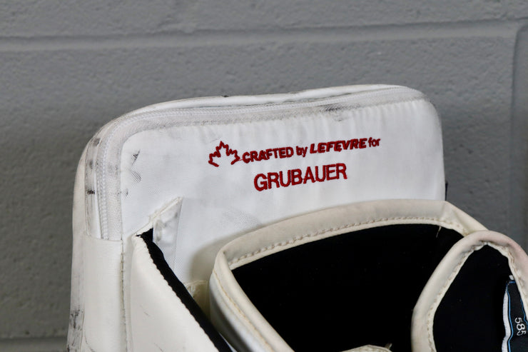 Seattle 6 Slot Bi-Fold Wallet