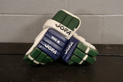Hartford Green/White Keychain