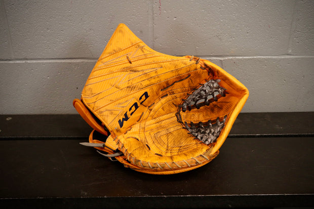 Nashville 6 Slot Wallet
