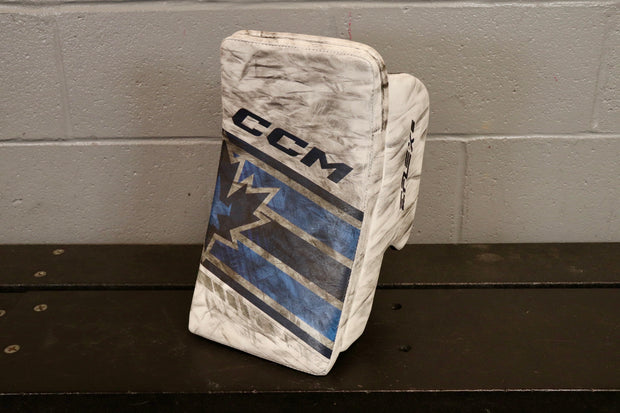 Winnipeg 1 6 Slot Square Wallet