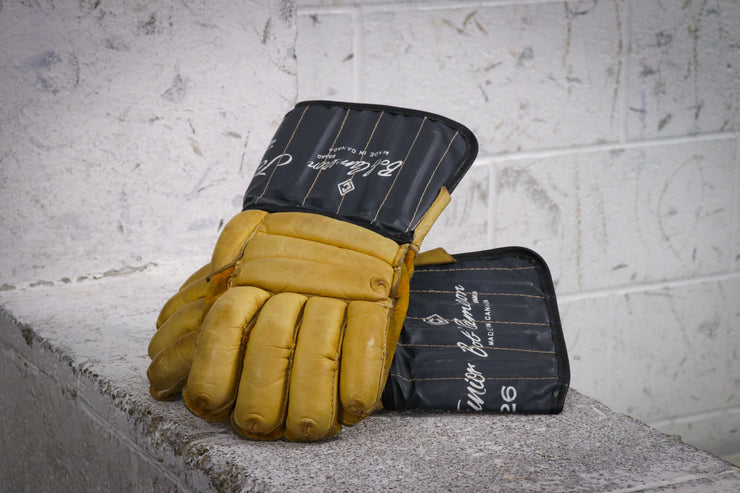 Vintage Jr Coaching Gloves 6 Slot Bi-Fold Wallet