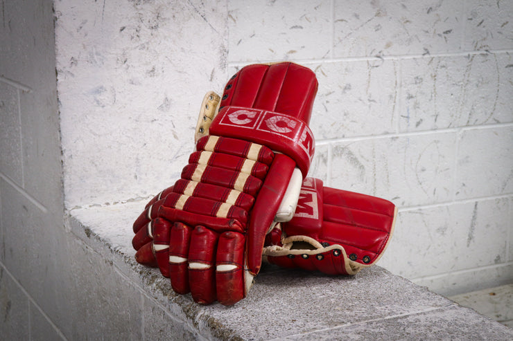 Detroit 6 Slot Wallet