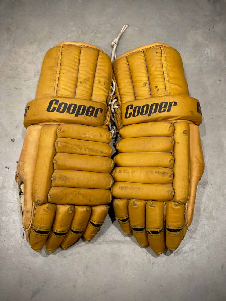 Vintage Cooper Player Gloves 15"