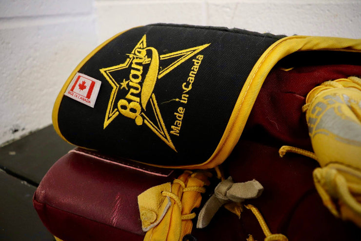 Brian's Air Hook Jr Glove 6 Slot Bi-Fold Wallet